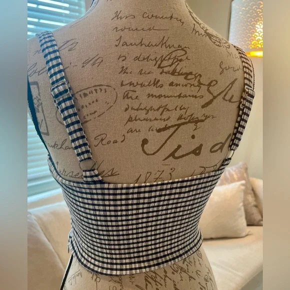 Lulu's Plaid White Navy Checkered Crop Top Cotton Blend Size Small - Picture 3 of 14